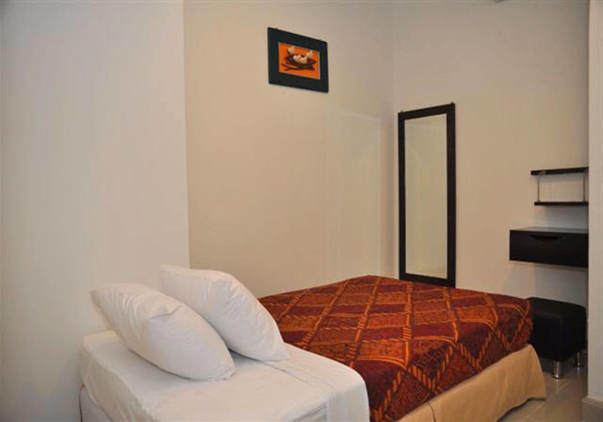 Old Budget Hotel George Town Extérieur photo